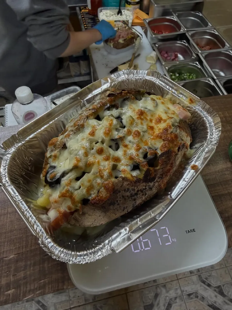 Цар Картоф (Late Bites), Монтана — снимка 4